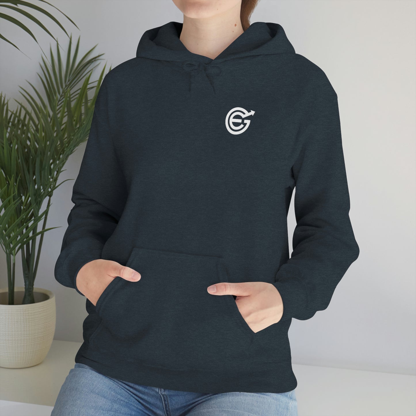 USA - Unisex Heavy Blend™ Hooded Sweatshirt EverGrow Logo on front and evergrow on back